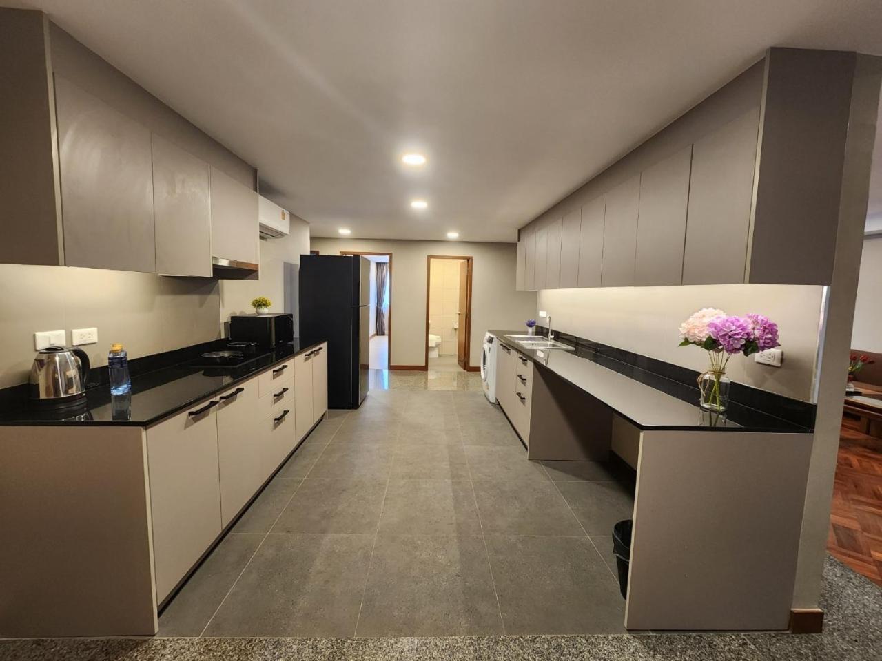 Apartamento United Tower Thonglor By Aspira Bangkok Exterior foto